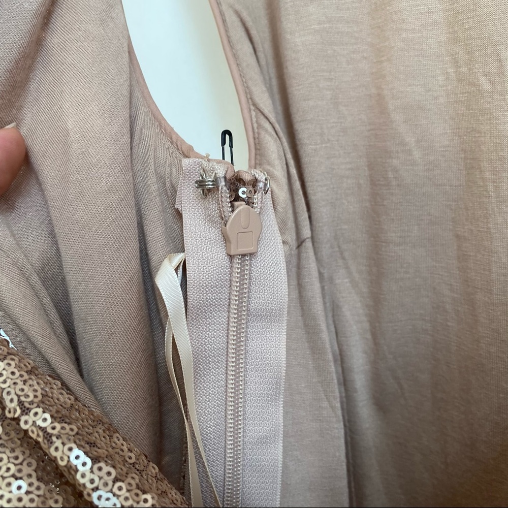 Lulu’s Rose Gold Sequin Mini Dress L. NWT - Picture 9 of 12